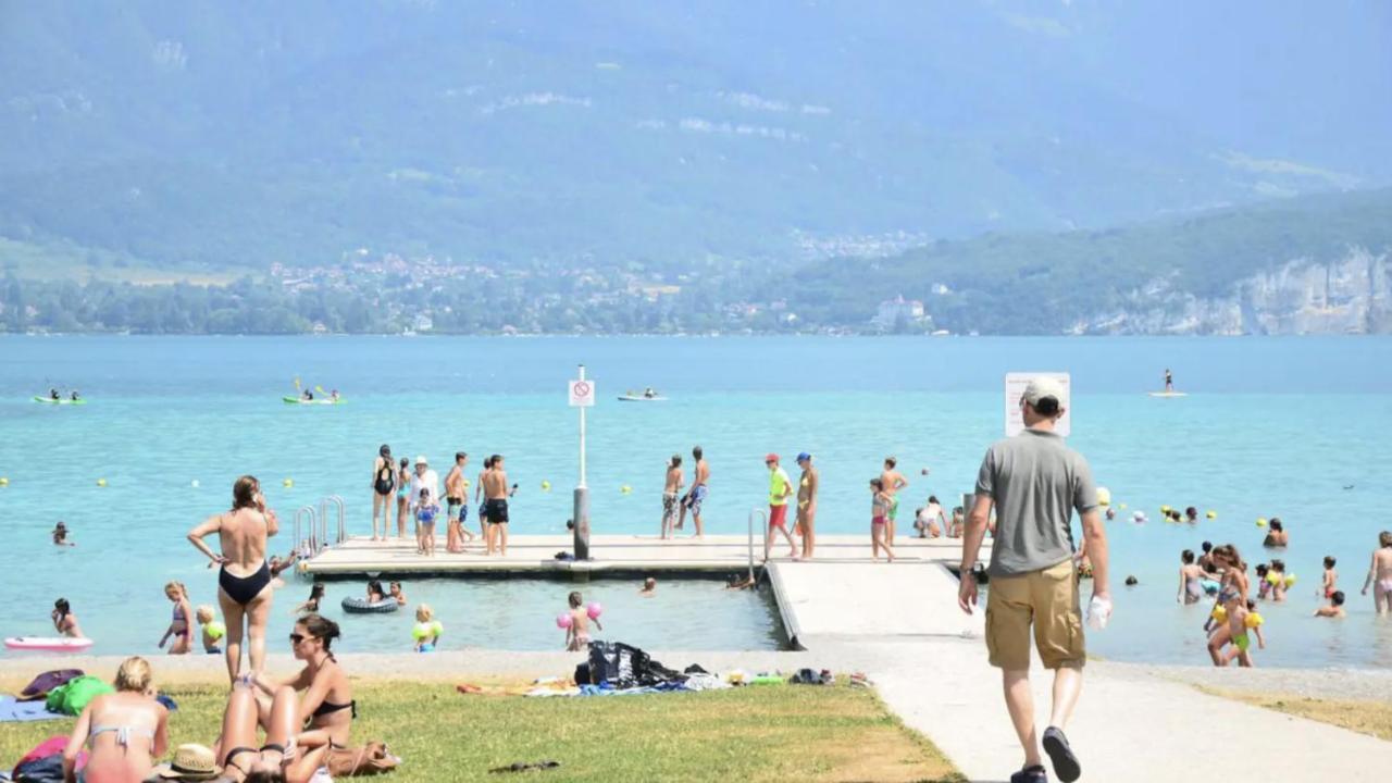 Quiet Studio In A House In Sevrier Annecy Lake Very Close To The Lake Bagian luar foto