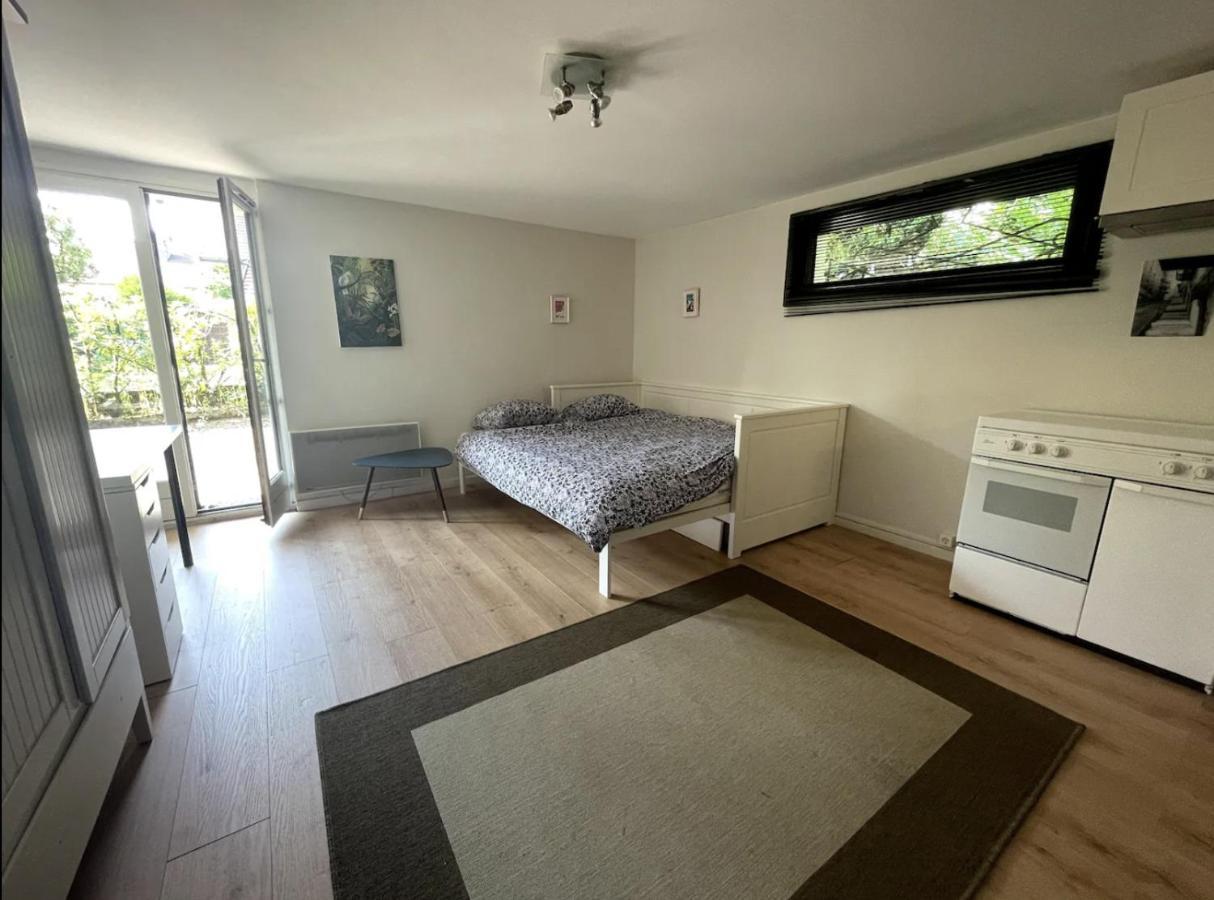 Quiet Studio In A House In Sevrier Annecy Lake Very Close To The Lake Bagian luar foto